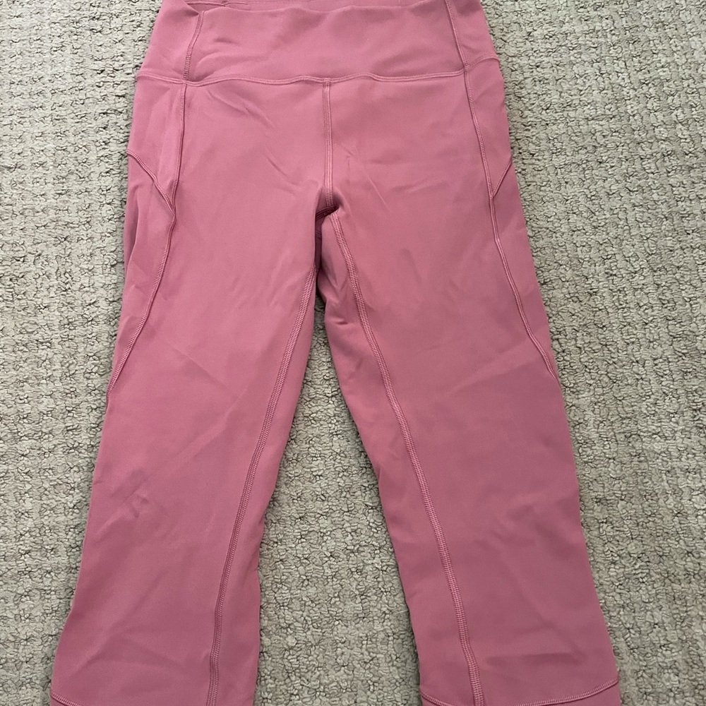 Pink Lululemon Cropped Leggings Sz 6